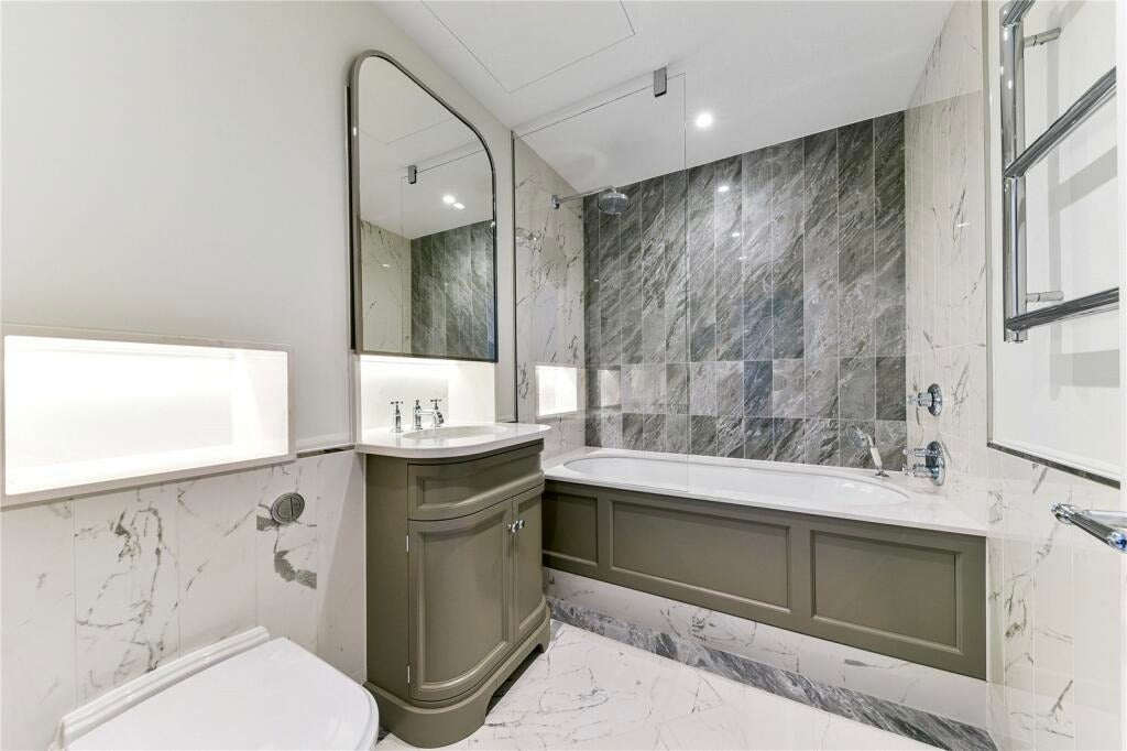 Flat Great George Street in City of Westminster