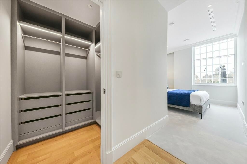 Flat Great George Street in City of Westminster