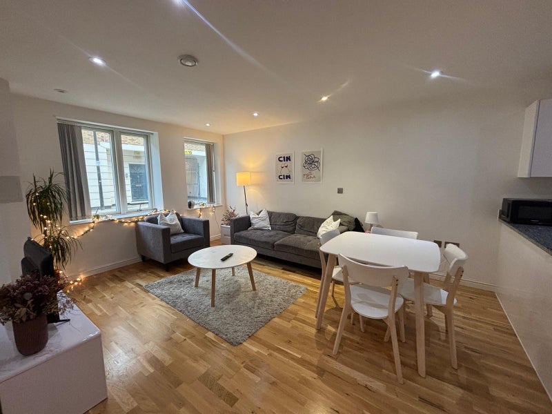Room Austin Street in Greater London