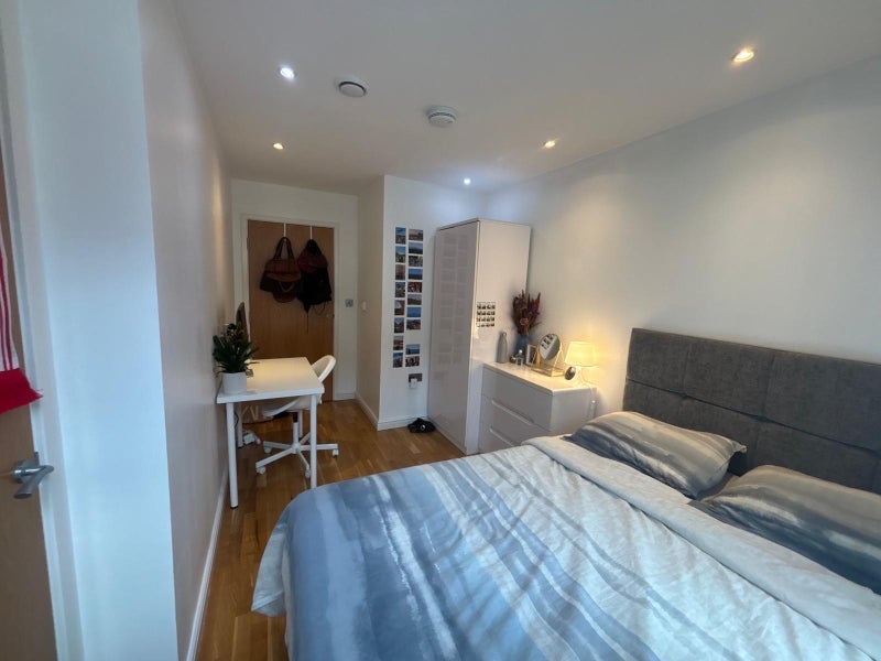 Room Austin Street in Greater London