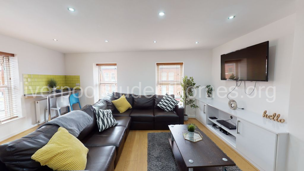 Room Shaw Street in Liverpool
