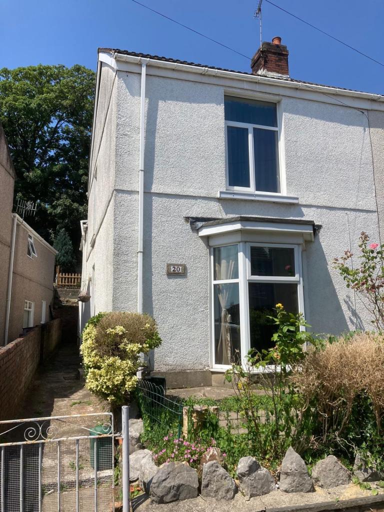 House Westbury Street in Swansea