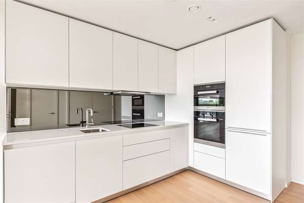 Flat Lillie Square in Greater London