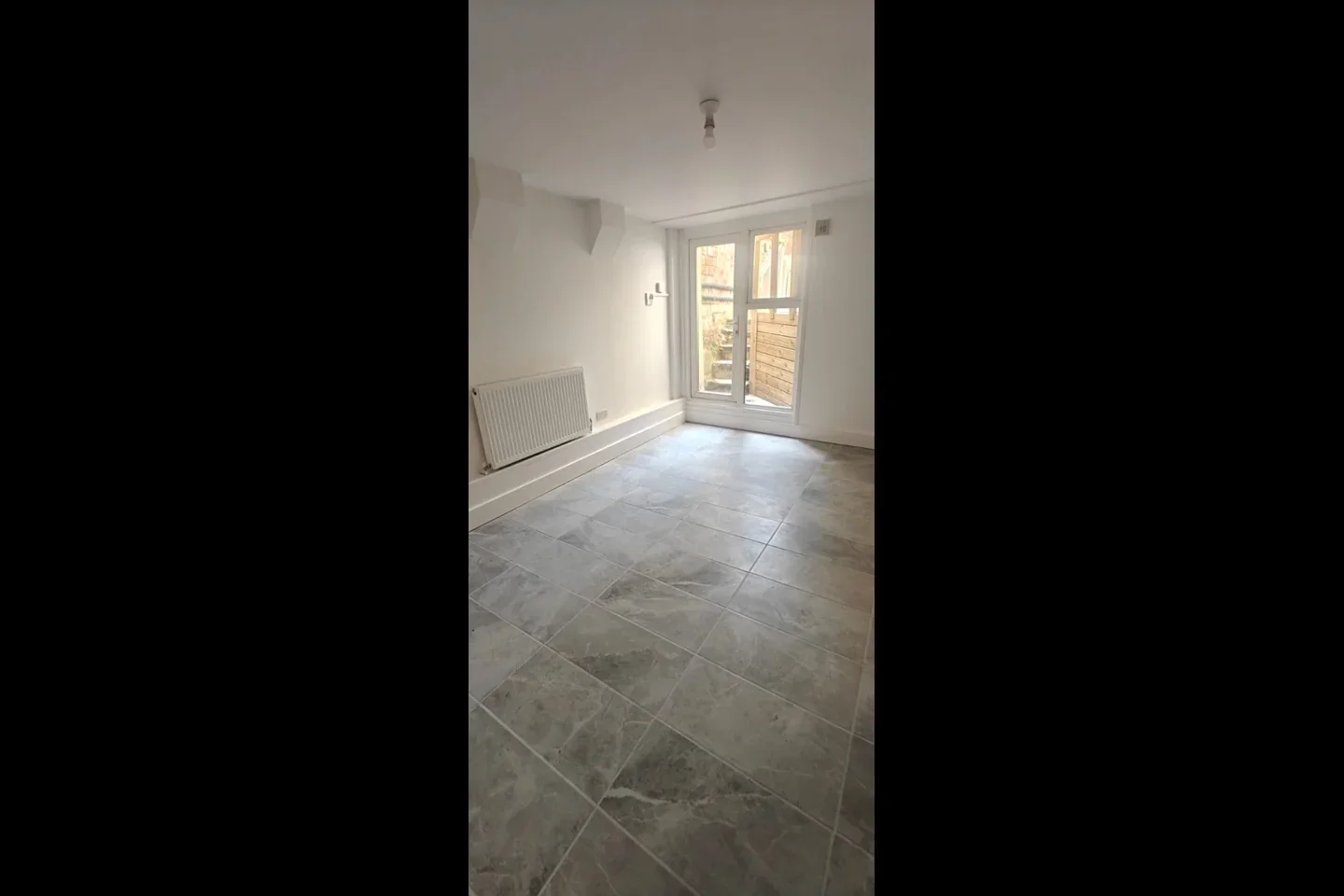 Flat Arngask Road in Greater London