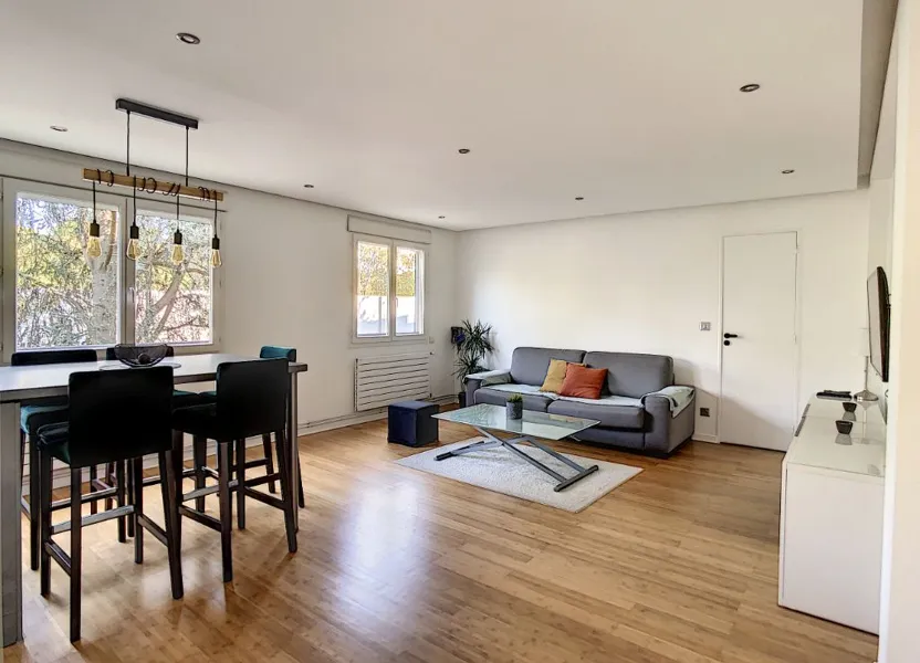 Appartement Quai Beaubourg à Saint-Maur-des-Fossés