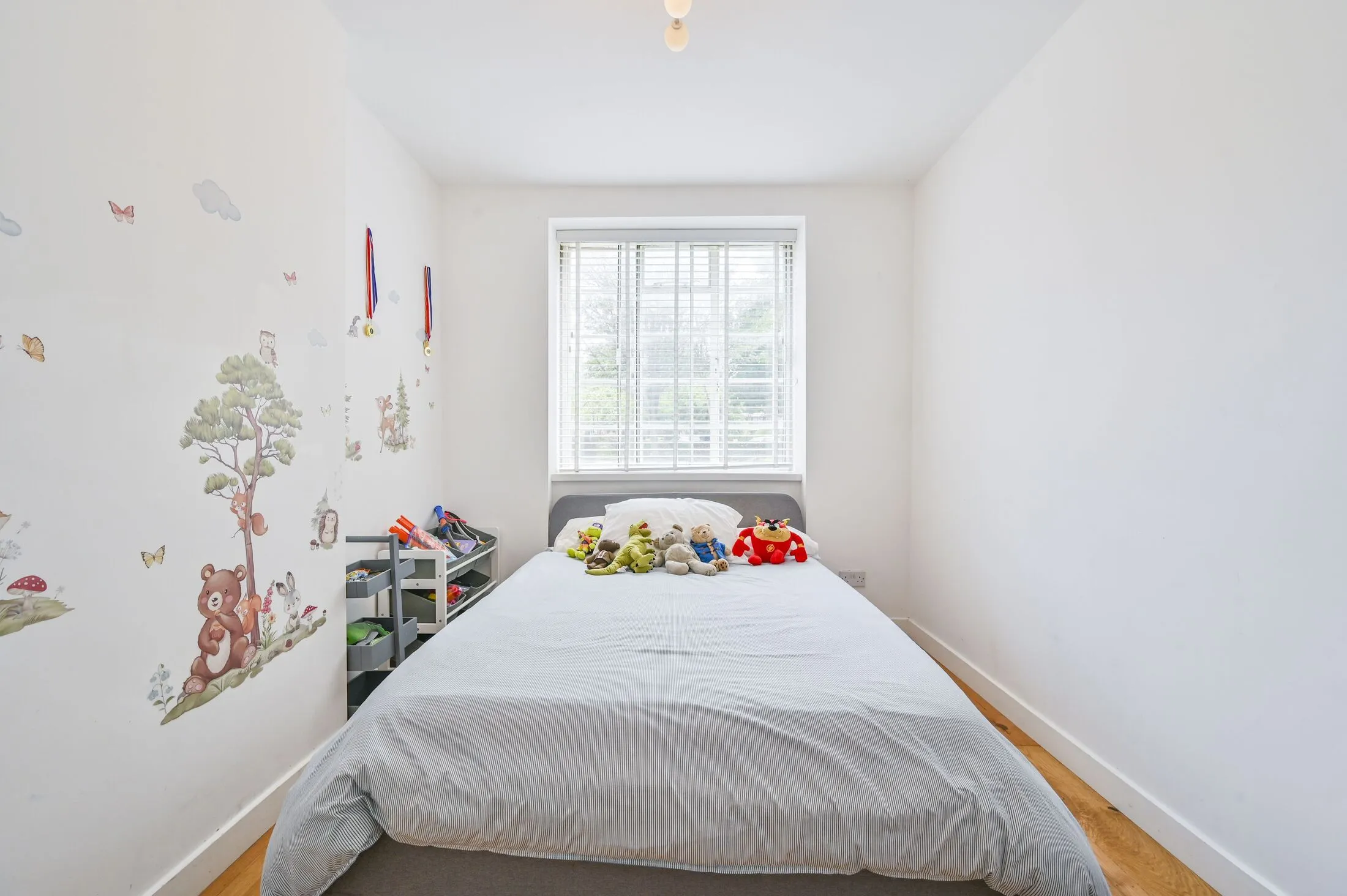 Flat Shannon Place in City of Westminster