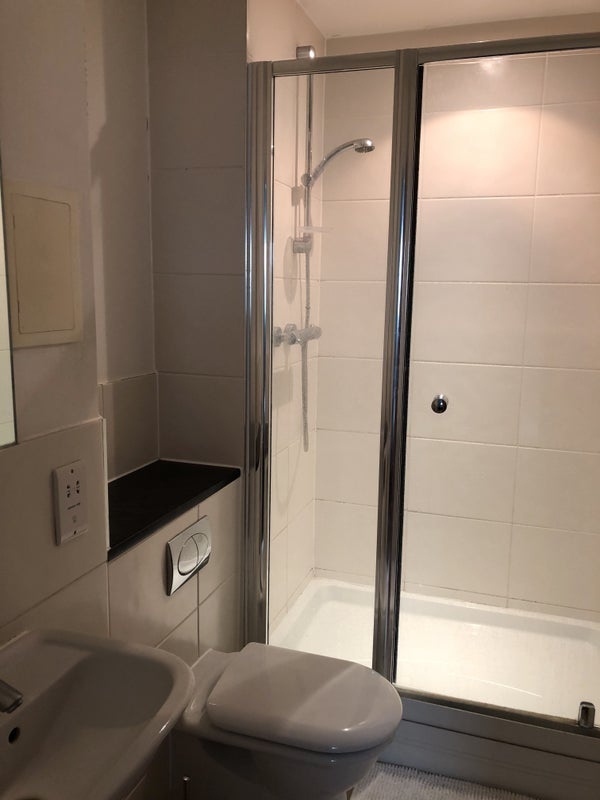 Room Capulet Square in Greater London
