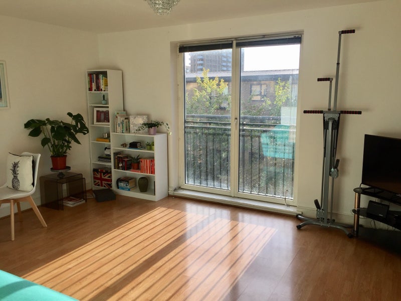 Room Capulet Square in Greater London