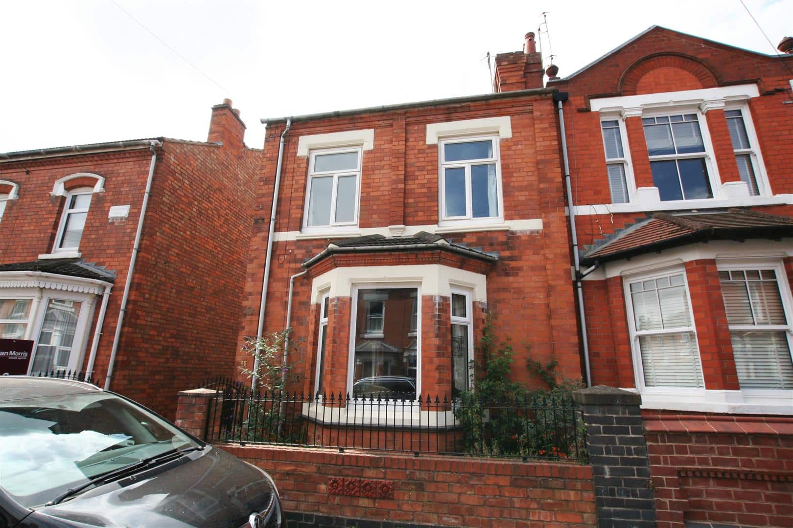 House St. Dunstan's Crescent in Worcester