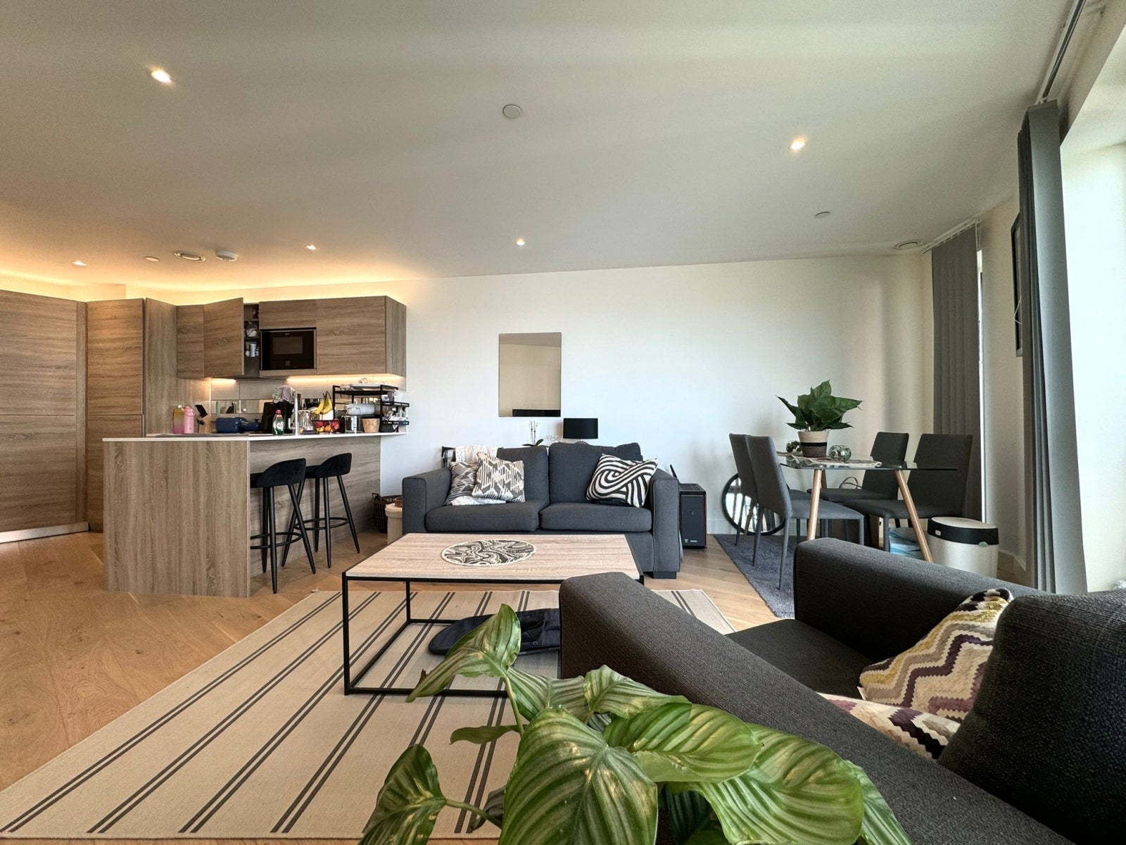 Flat Duke of Wellington Avenue in Greater London