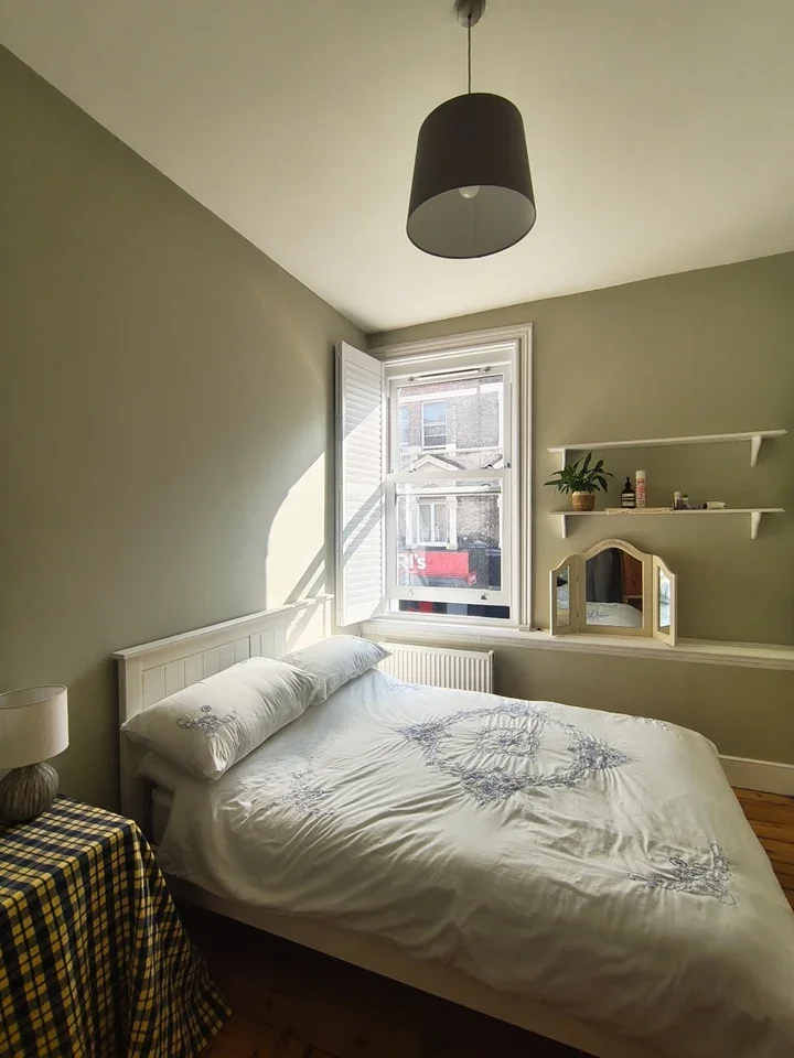 Room Northcote Road in Greater London