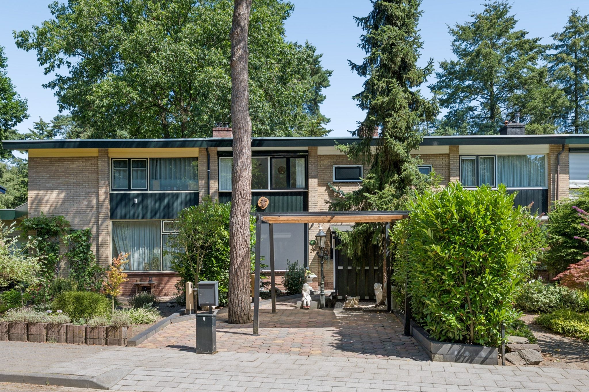 Huis Buurtscheuterlaan 23 in Ede