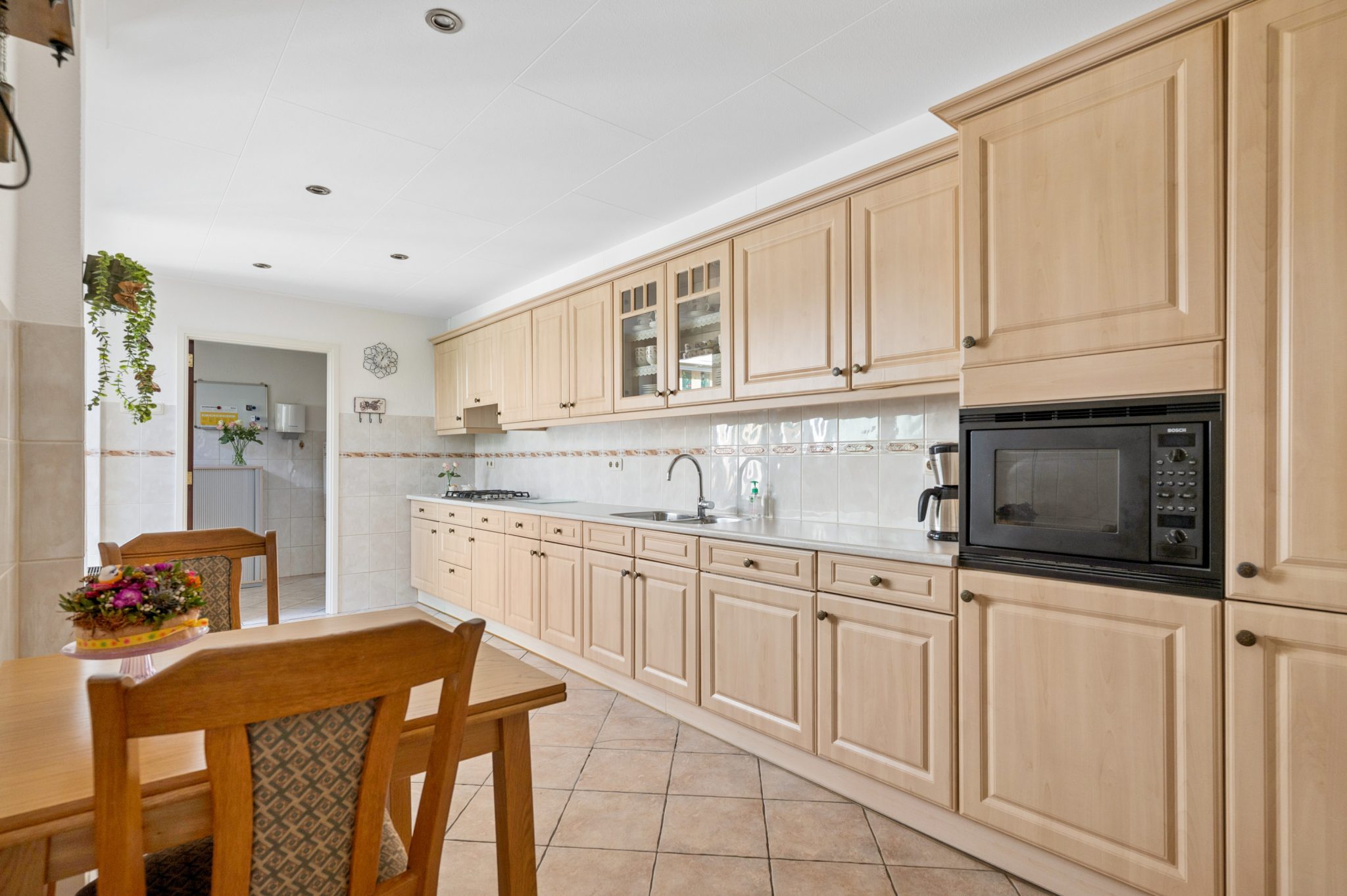 Tussenwoning te koop: Buurtscheuterlaan 23, Ede
