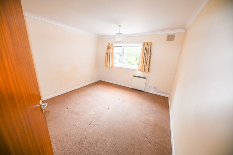 Flat Stakes Hill Road in Waterlooville