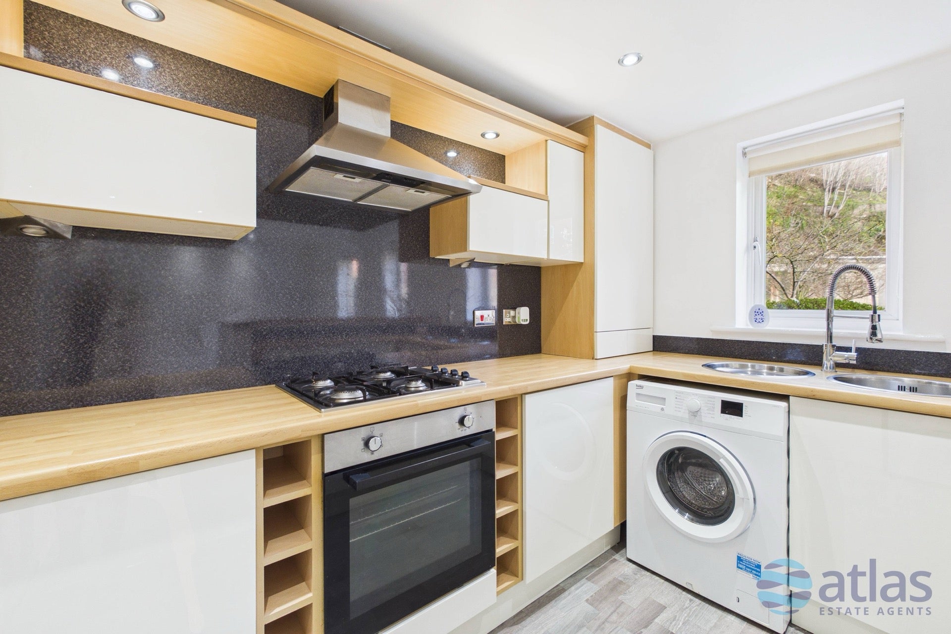 Flat Ellerman Road in Liverpool