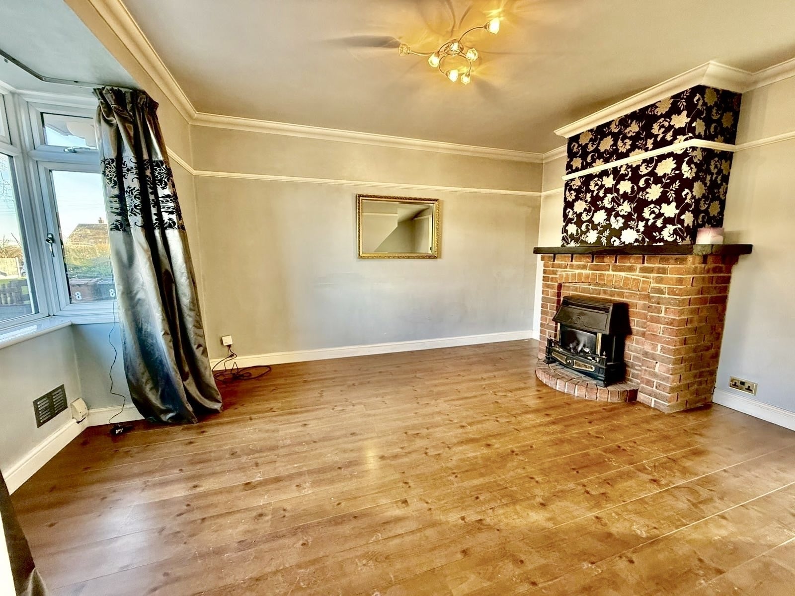 House Monnow Green in Kenningtons