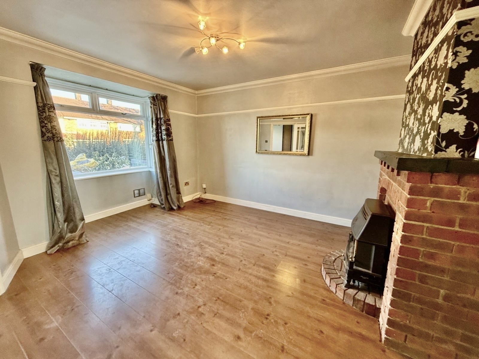 House Monnow Green in Kenningtons