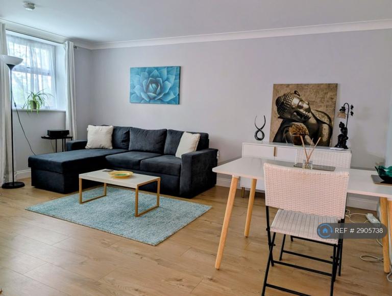 Flat Malm Street in Hull