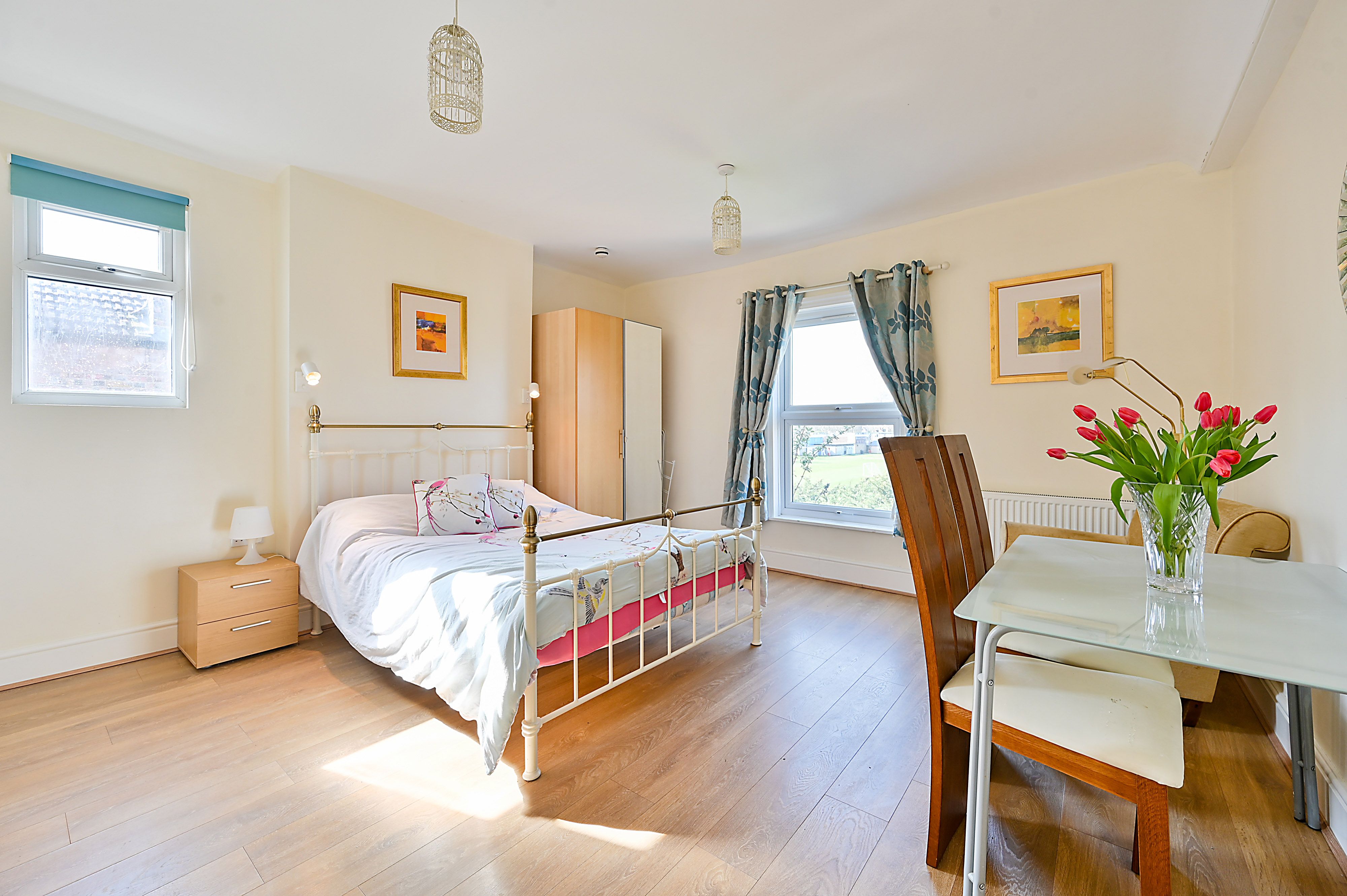 Room Twyford Crescent in Greater London