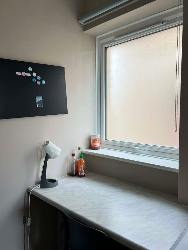 Room Coniston Road in Patchway