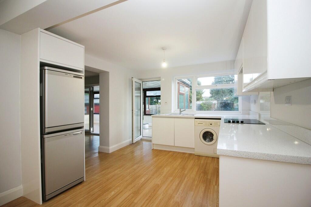 House Walwyn Avenue in Greater London