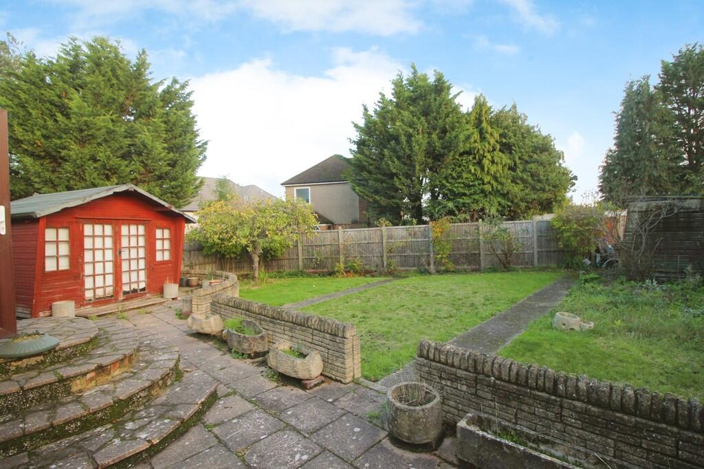 House Walwyn Avenue in Greater London