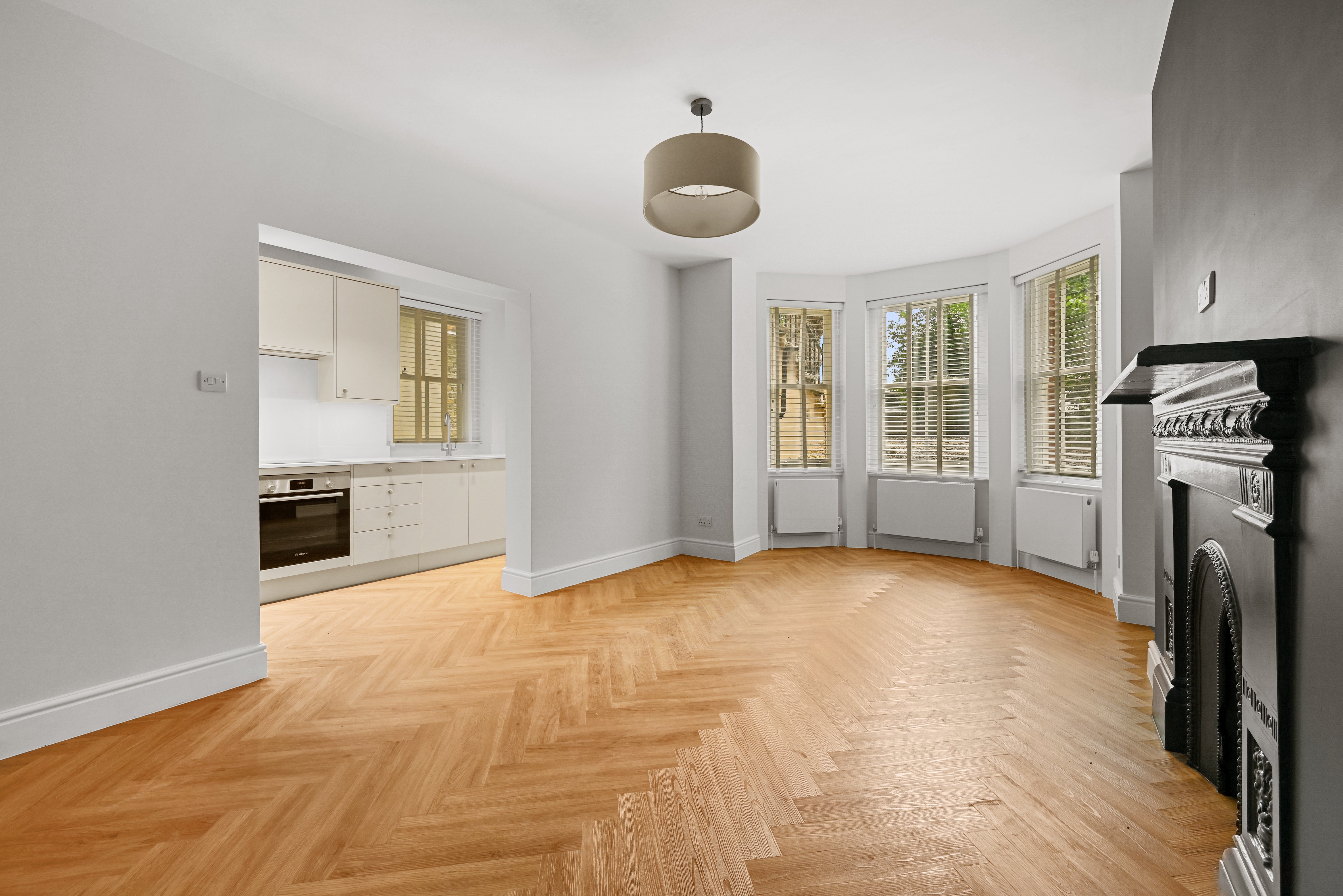 Flat Nether Close in Greater London