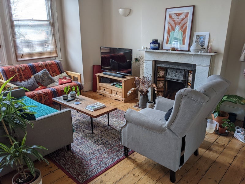 Room St Faith's Road in Greater London