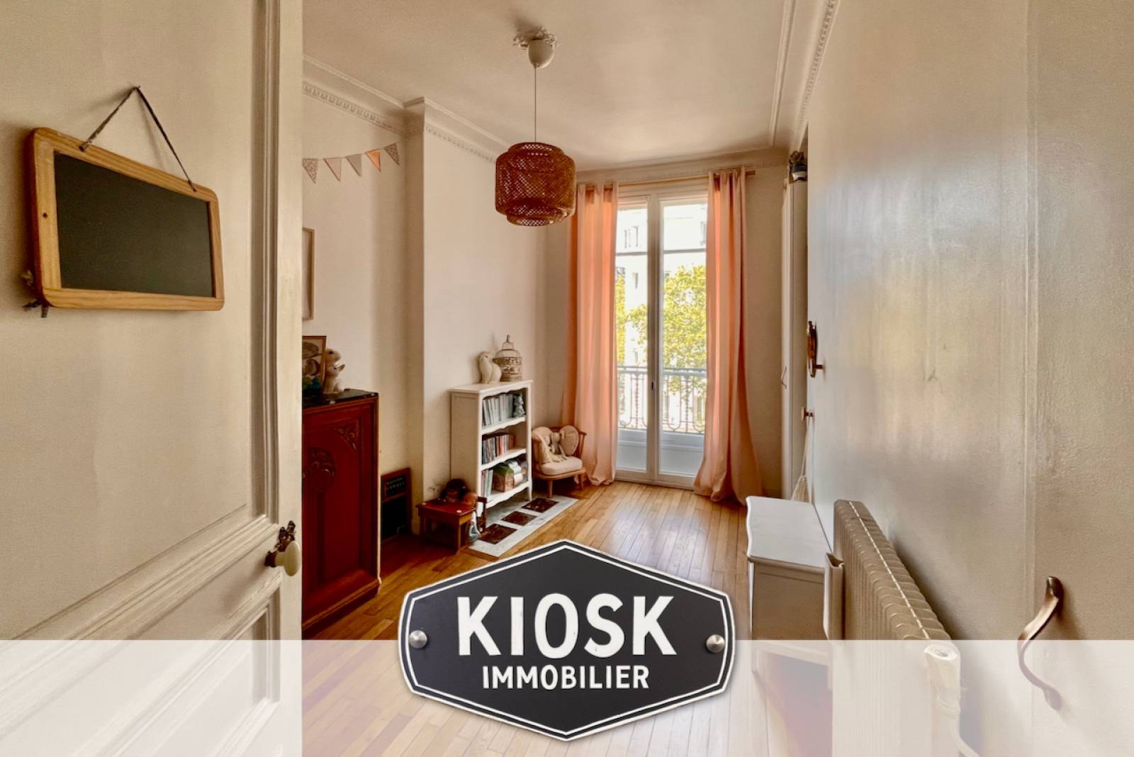 Flat Avenue du Général Leclerc in Paris
