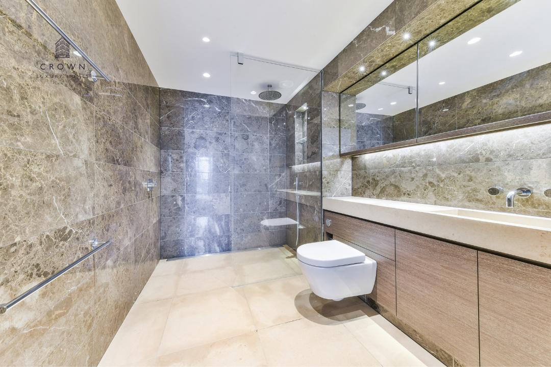 Flat Blackfriars Road in Greater London