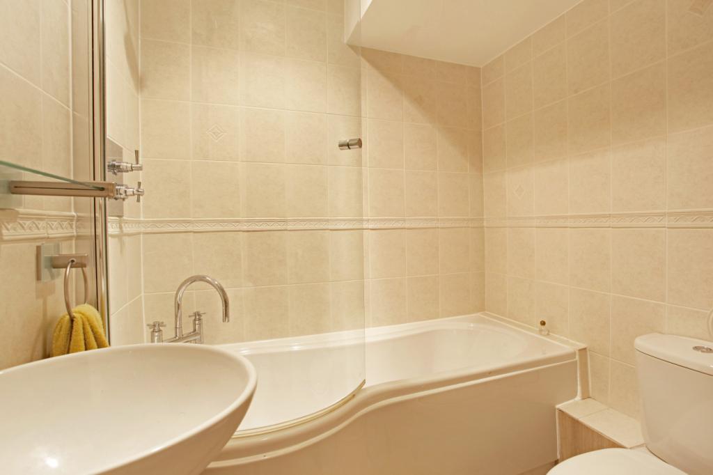 Flat Fetter Lane in City of London