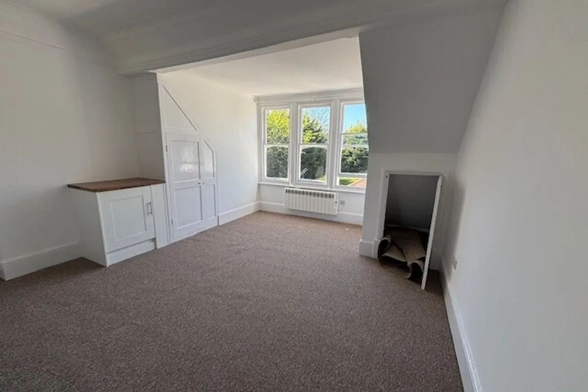 Flat Filsham Road in St Leonards