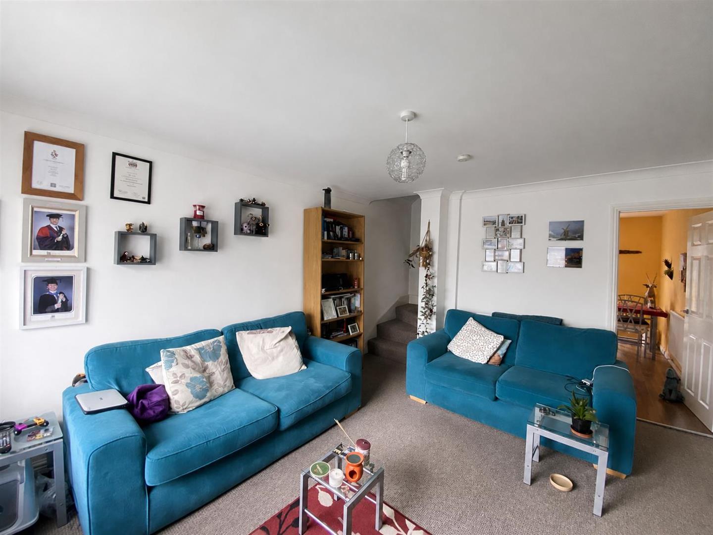 House Speldhurst Close in Ashford