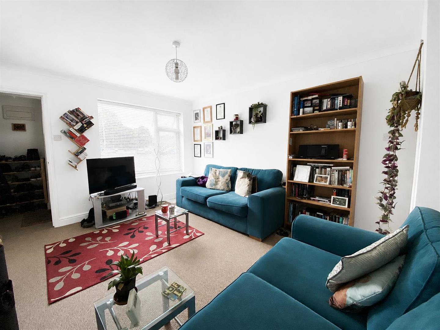 House Speldhurst Close in Ashford