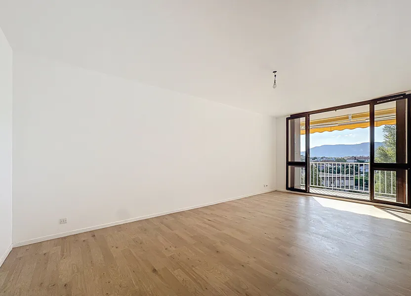 Appartement Avenue Jean Moulin à Bourg-lès-Valence