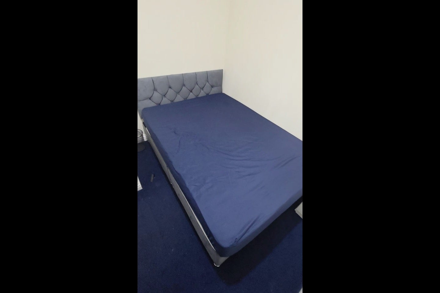 Room Buttercup Close in Greater London