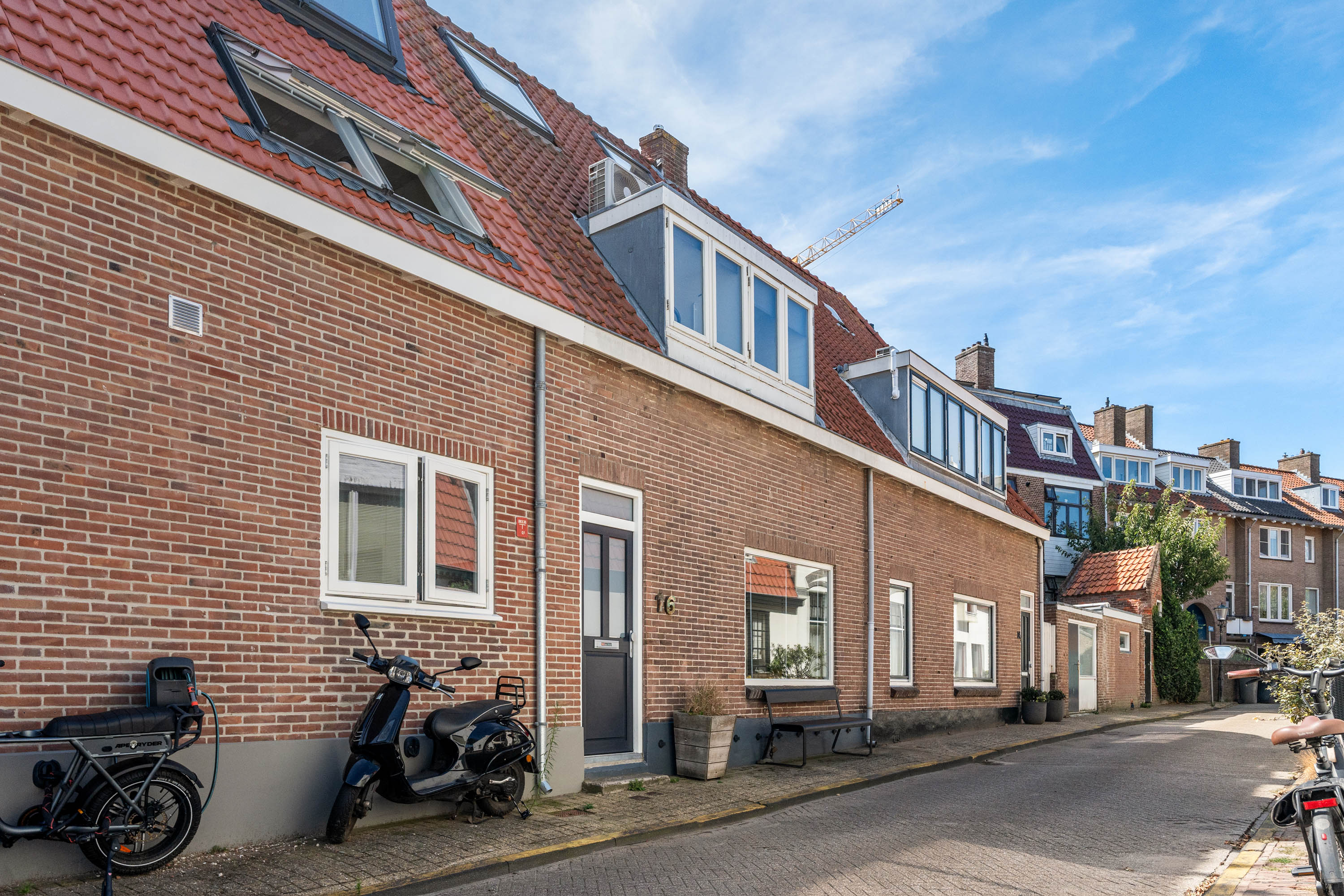 Huis Duinweg 16 in Zandvoort