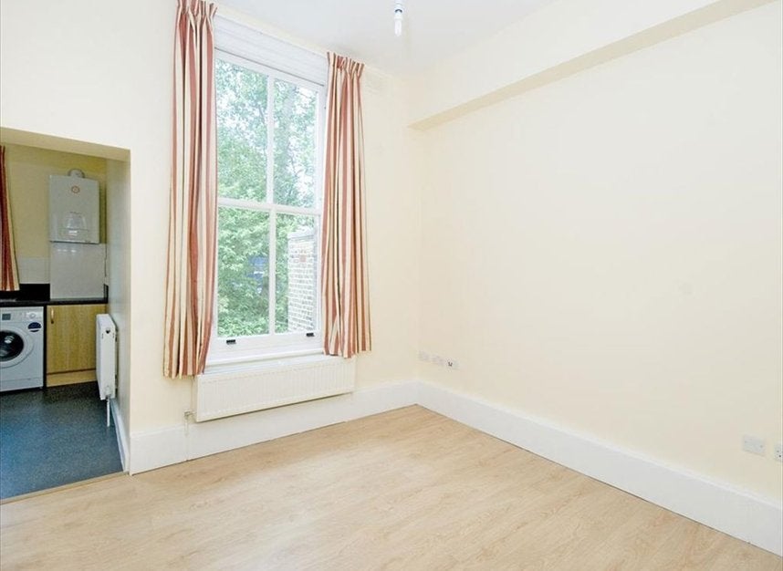 Flat Gaisford Street in Greater London