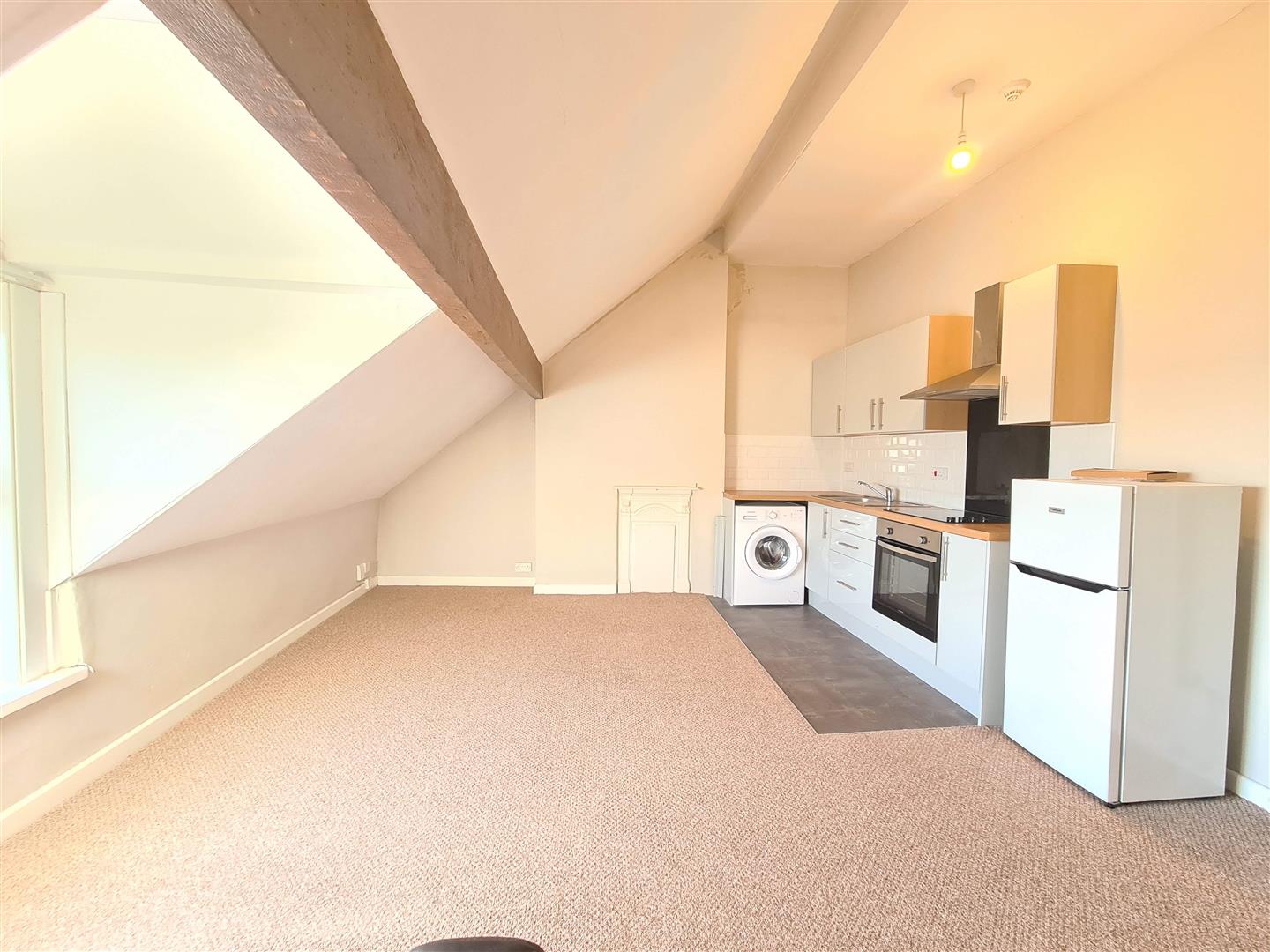 Flat Hookstone Road in Harrogate