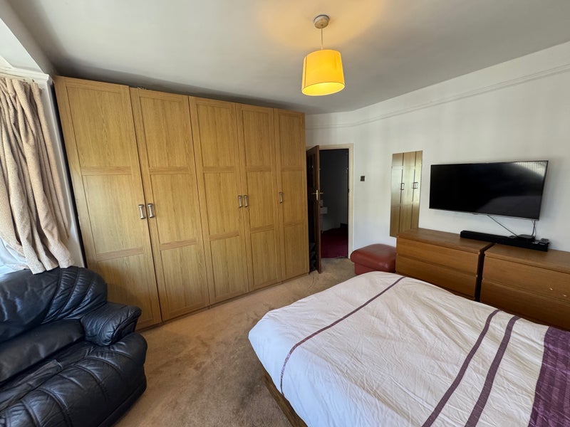 Room Midholm in Greater London