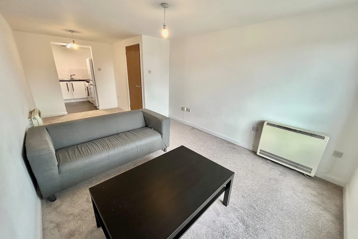 Flat Malin Hill in Nottingham