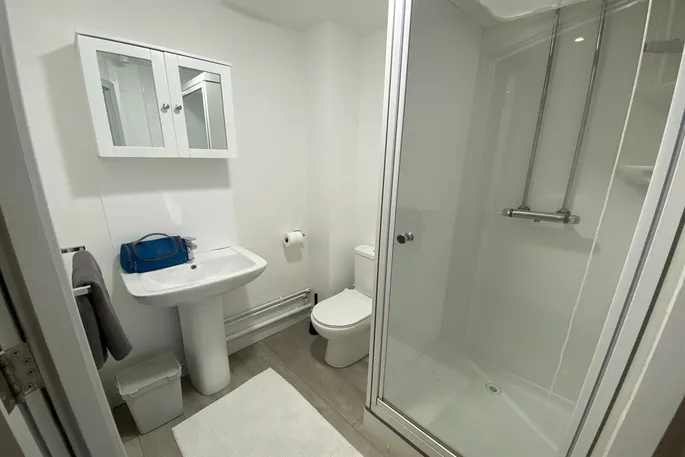 Room Moore Gate in Broxtowe