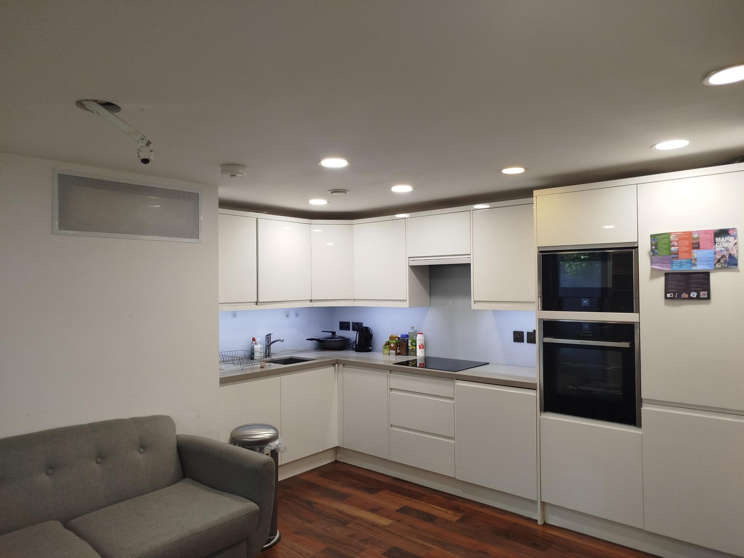 Flat Frampton Street in City of Westminster