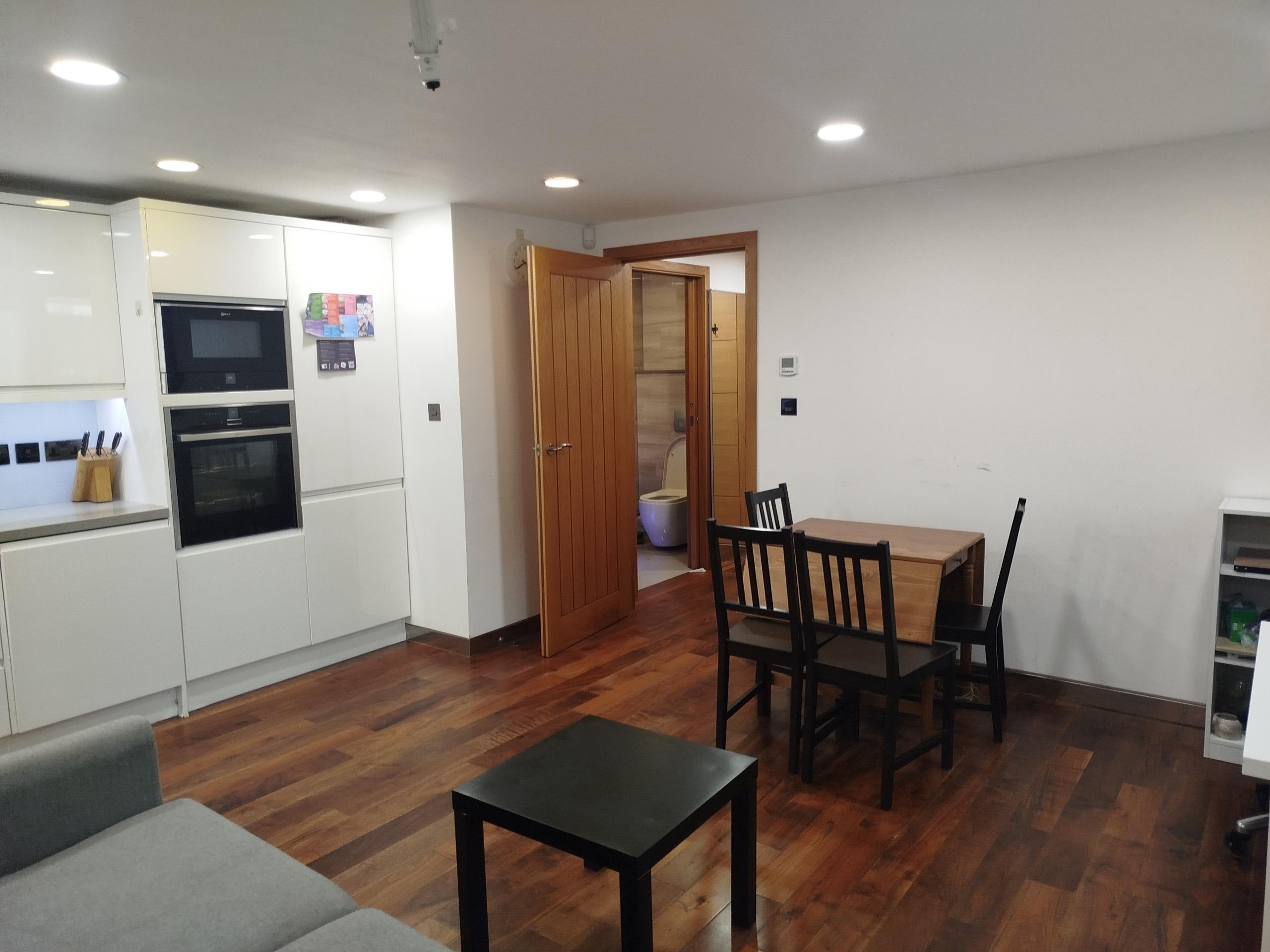 Flat Frampton Street in City of Westminster
