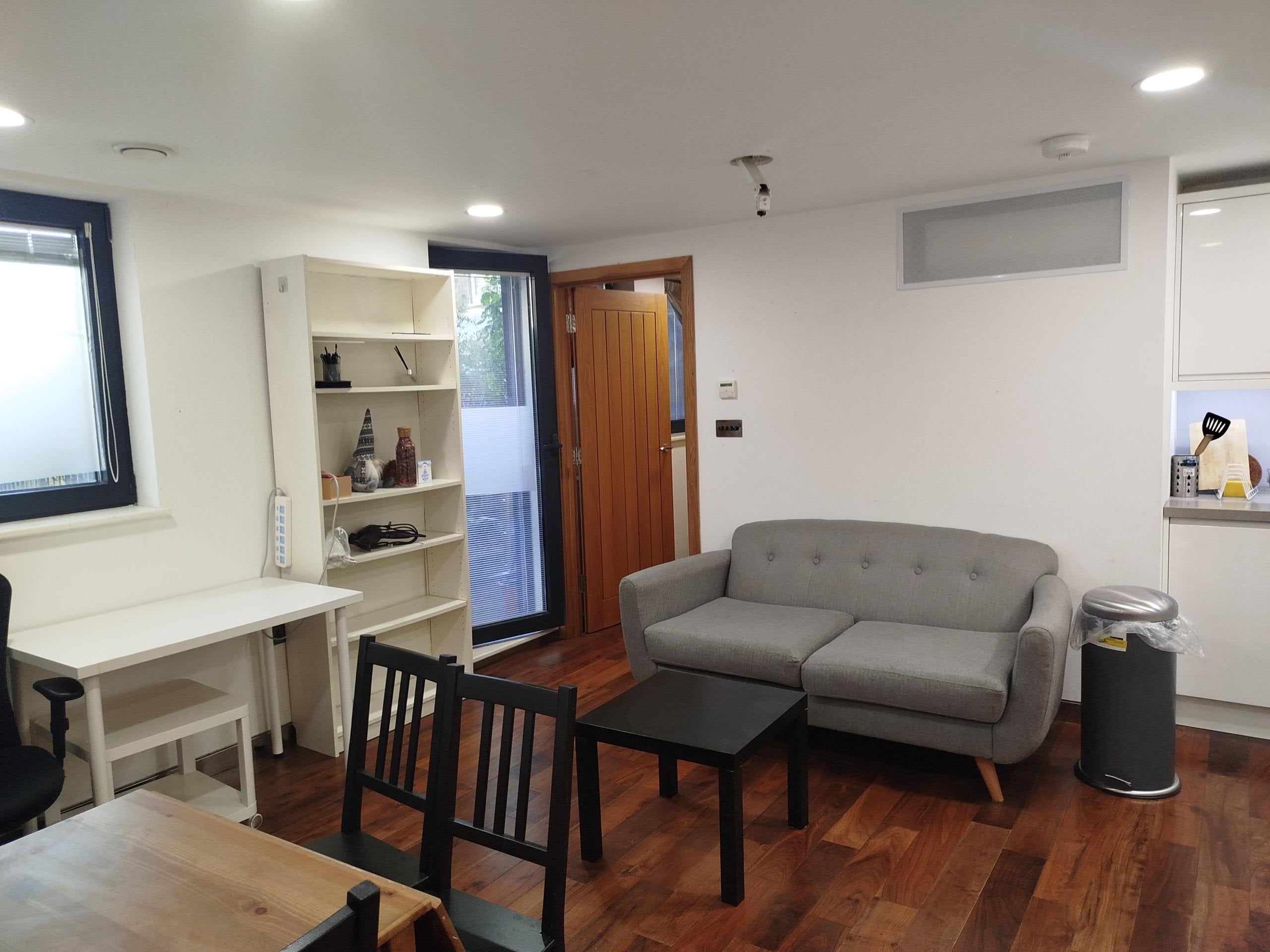 Flat Frampton Street in City of Westminster