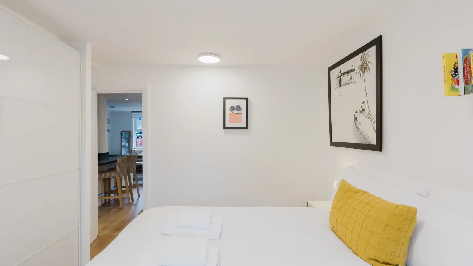 Flat Errol Street in Greater London
