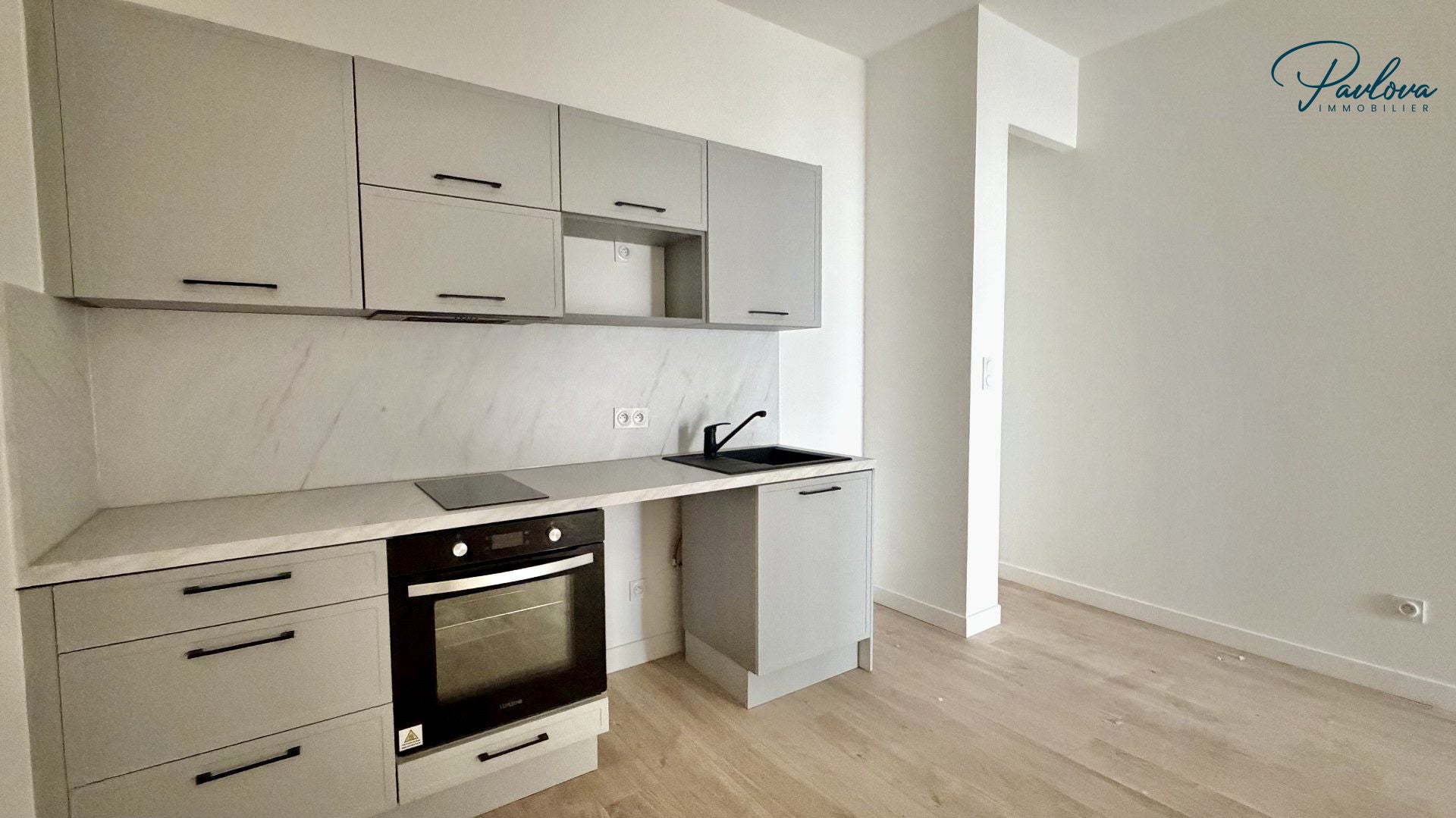Flat Boulevard Gambetta in Nîmes