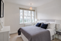 Flat Fulham Road in Greater London