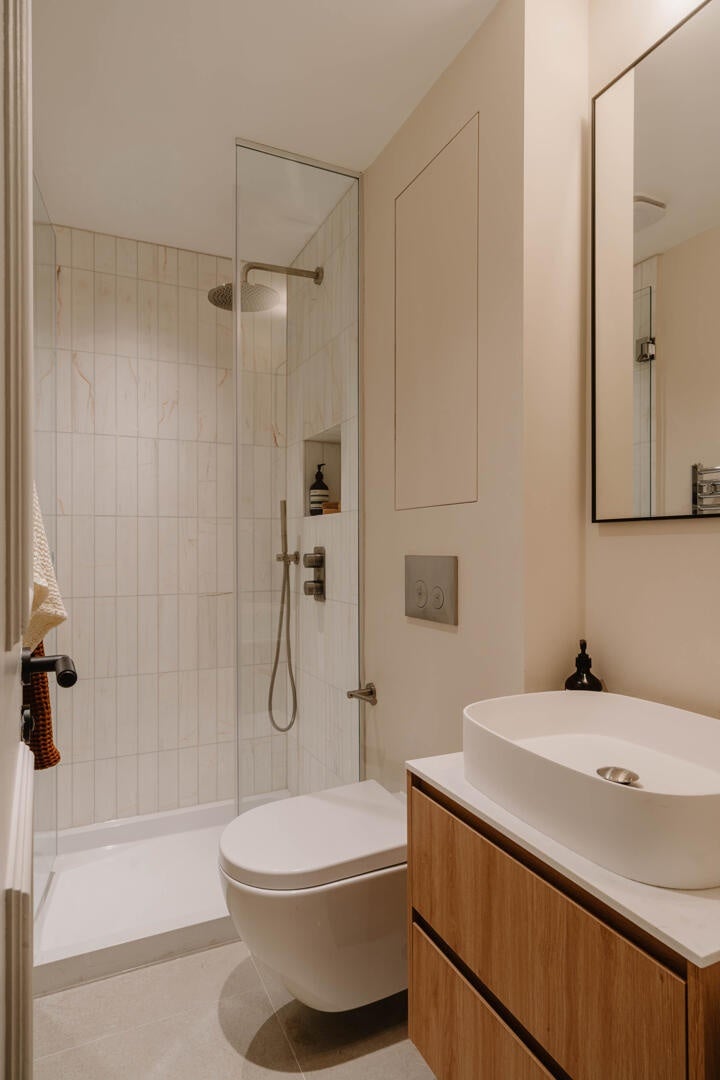 Flat Tavistock Road in Greater London