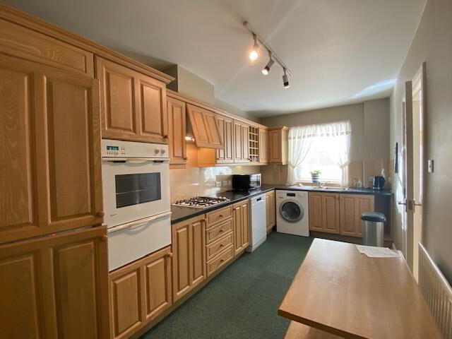Flat New Mart Road in City of Edinburgh